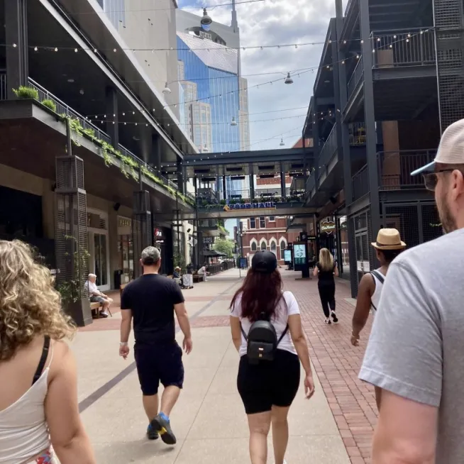 We are one of the few tour operators to take you into Broadway!  We even take you into our favorite Honky Tonks!