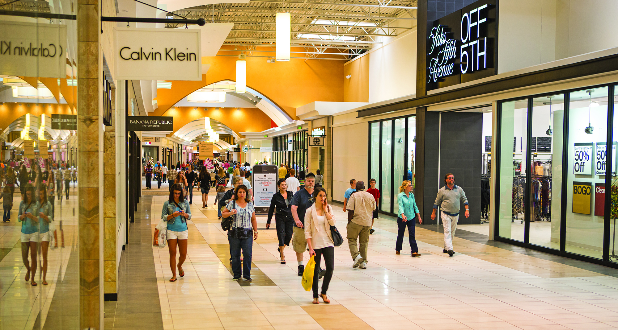 luggage store in opry mills mall